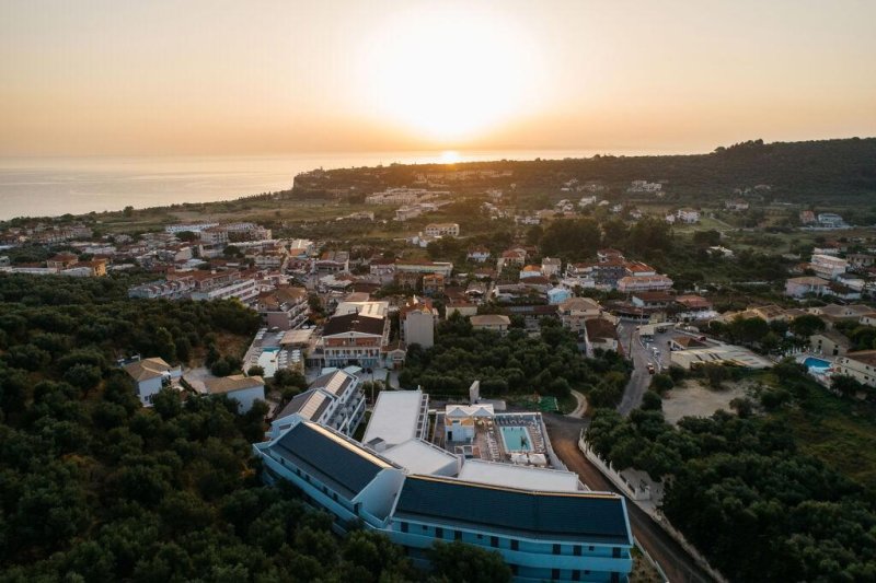 Zakynthos utazás Tesoro Hotel