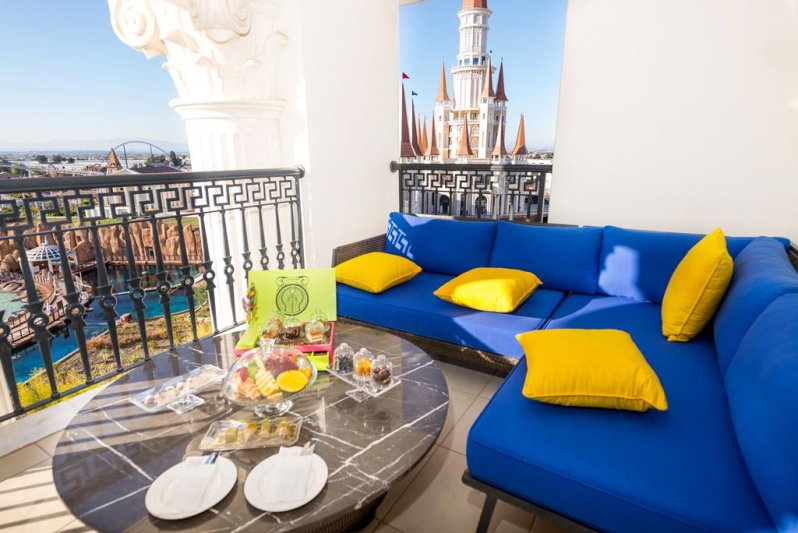 Belek utazás Rixos World The Land of Legends