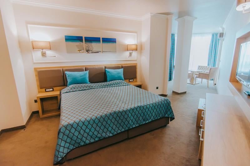 Tiara Beach Hotel Napospart