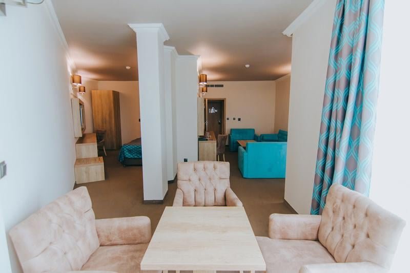 Tiara Beach Hotel Napospart
