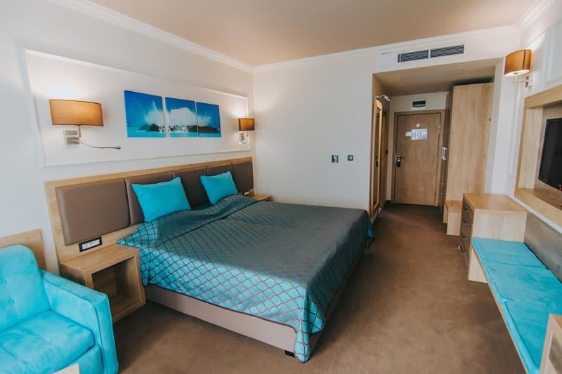 Tiara Beach Hotel Napospart