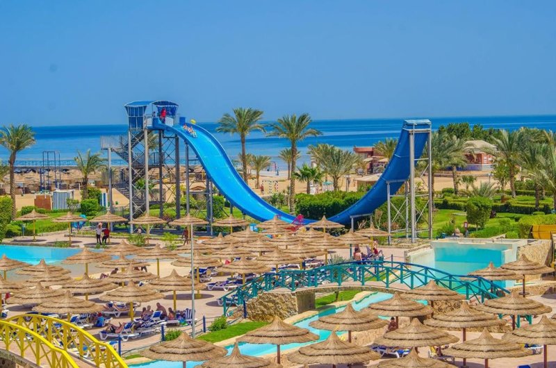 Hurghada utazás Titanic Beach Spa & Aquapark
