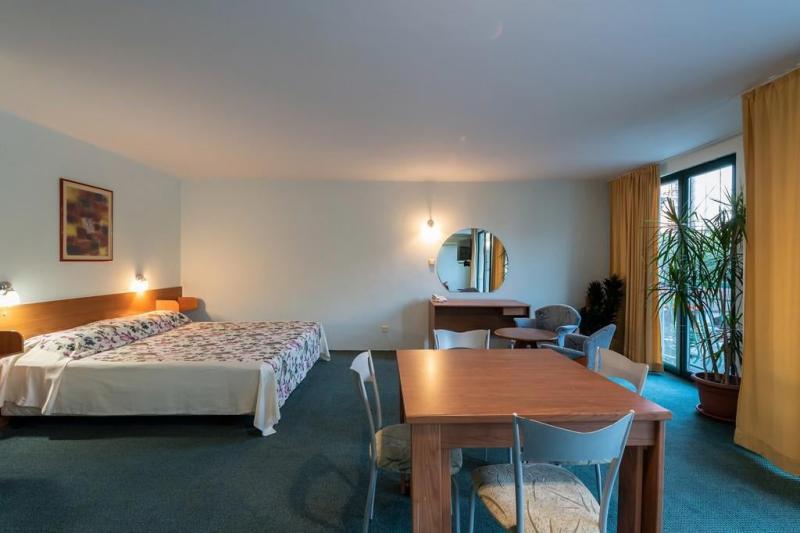 Trakia Hotel Napospart