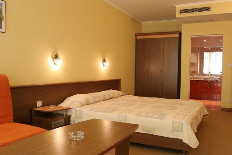 Trakia Plaza Napospart