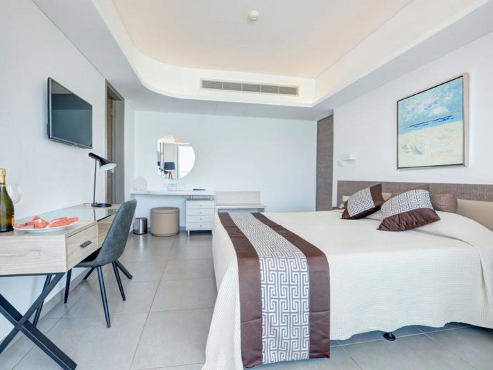 Vassos Nissi Plage Hotel Dél-Ciprus