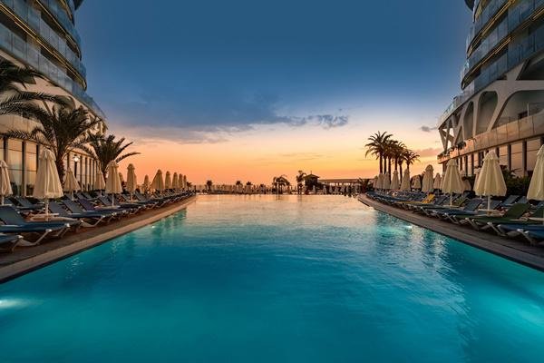 Vikingen Infinity Resort & Spa Alanya