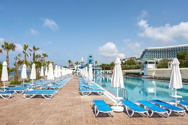 Alanya utazás Vikingen Infinity Resort & Spa