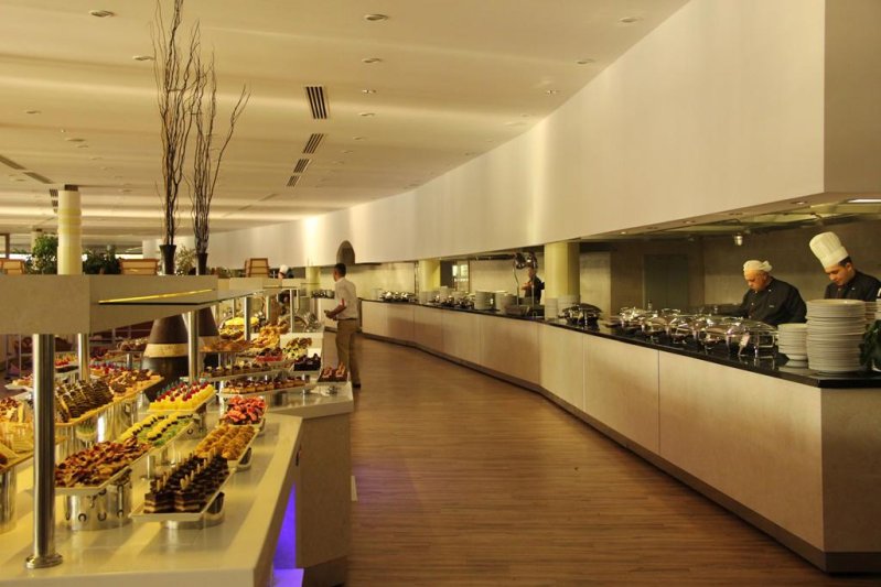 Von Resort Golden Beach Side