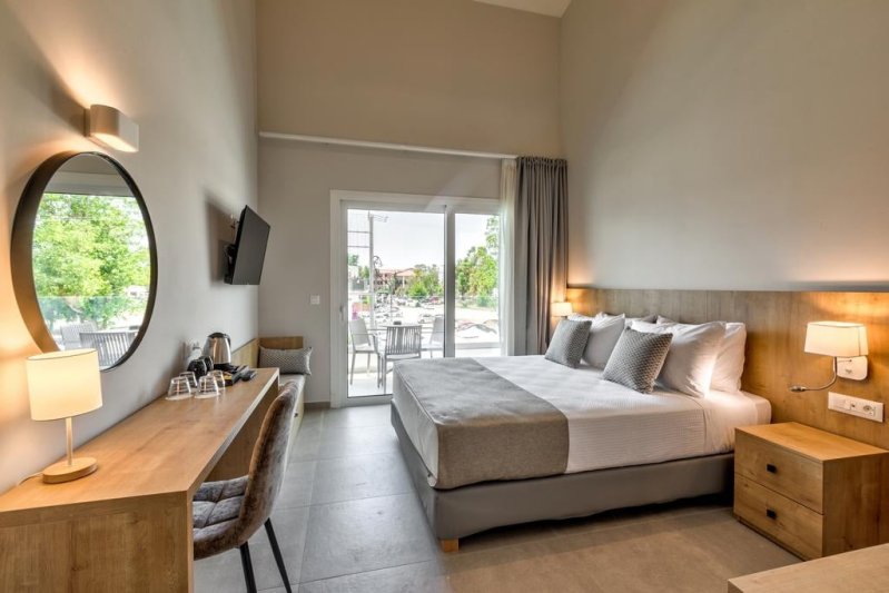 Zakynthos utazás White Olive Premium Laganas