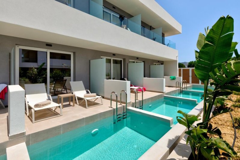 Zakynthos utazás White Olive Premium Laganas