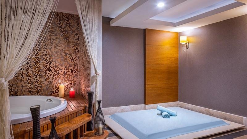 Antalya utazás Wyndham Garden Lara