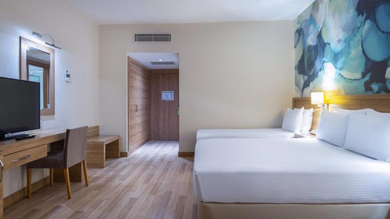 Antalya utazás Wyndham Garden Lara