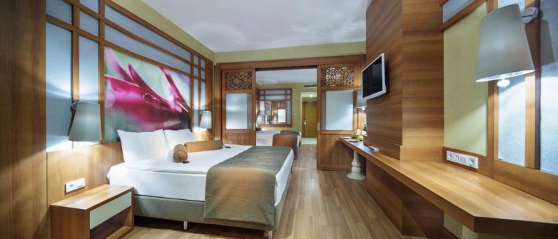 Alanya utazás Xafira Deluxe Resort Spa