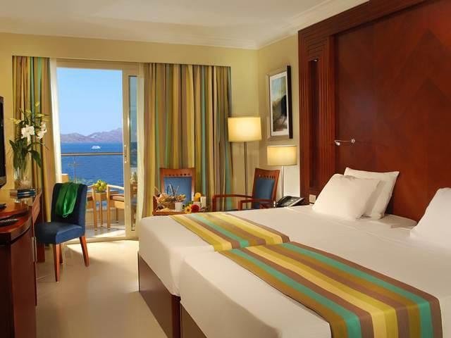 Sharm El-Sheikh utazás Xperience Sea Breeze Resort