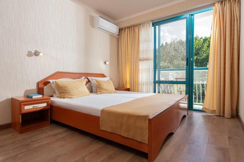 Zefir Hotel Napospart