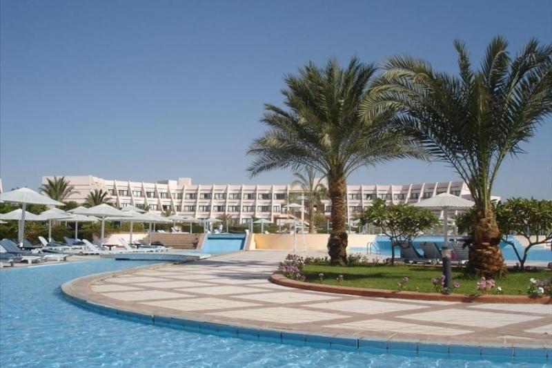 Hurghada utazás Pharaoh Azur Resort