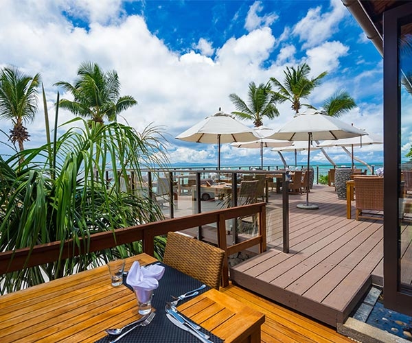 Seychelle-szigetek utazás Coco de Mer & Black Parrot