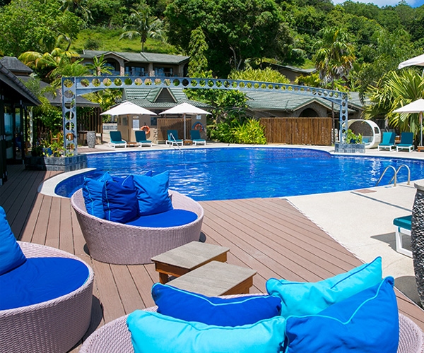 Seychelle-szigetek utazás Coco de Mer & Black Parrot