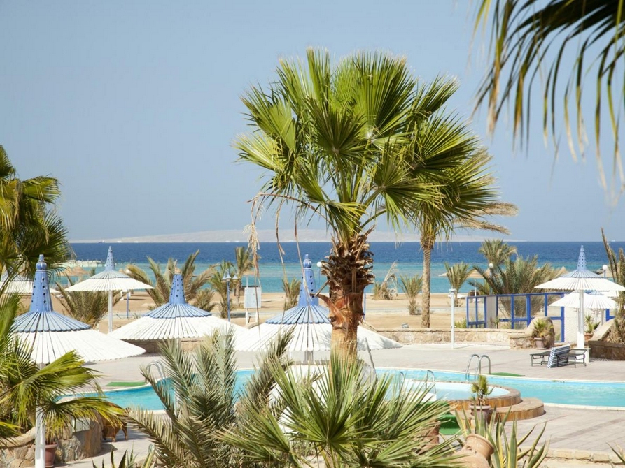 Hurghada utazás Coral Beach Hotel