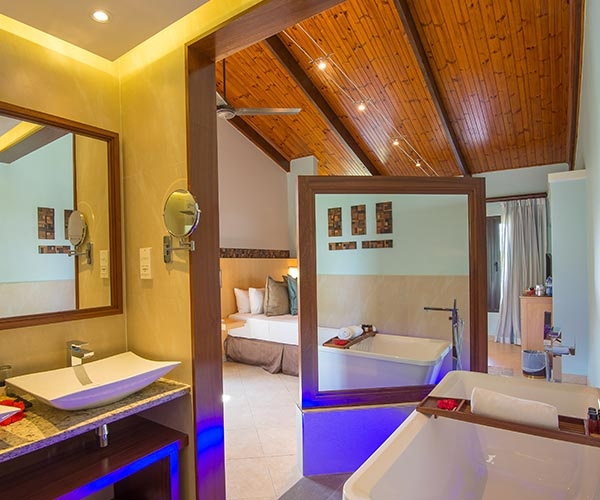 Seychelle-szigetek utazás Coco de Mer - Fischermans Cove