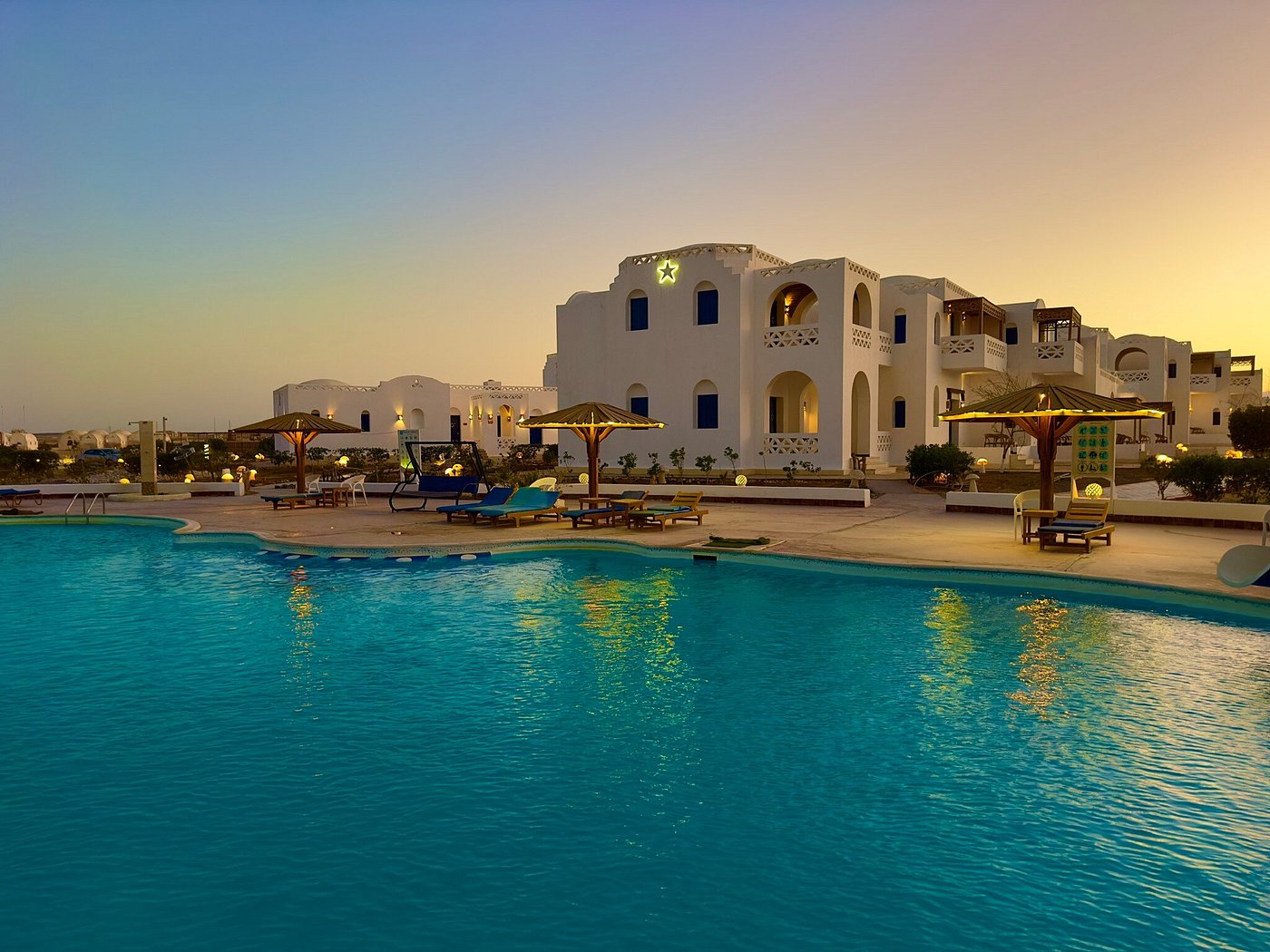 Marsa Alam utazás Beach Safari Nubian Resort