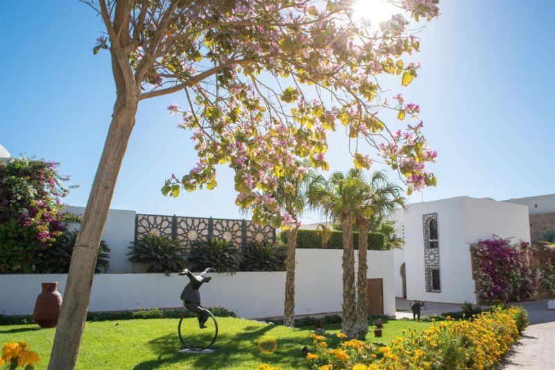 Hurghada utazás Fort Arabesque Resort