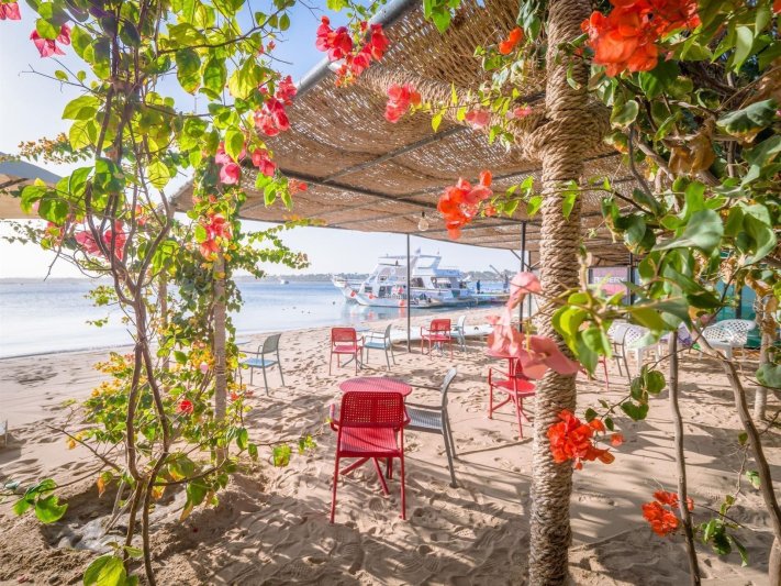 Hurghada utazás Fort Arabesque Resort