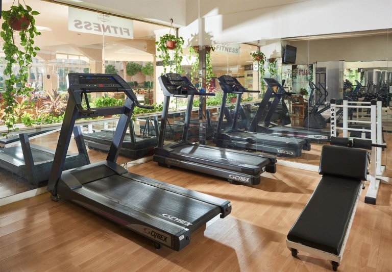 Hurghada utazás Sea Star Beau Rivage