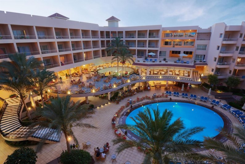 Hurghada utazás Sea Star Beau Rivage