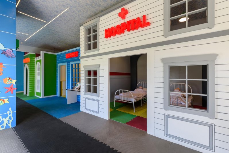 Hurghada utazás The V Luxury Resort