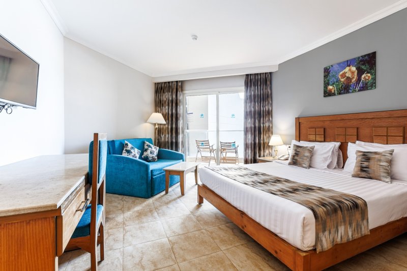 Hurghada utazás Sunrise Solara Aqua Park Resort