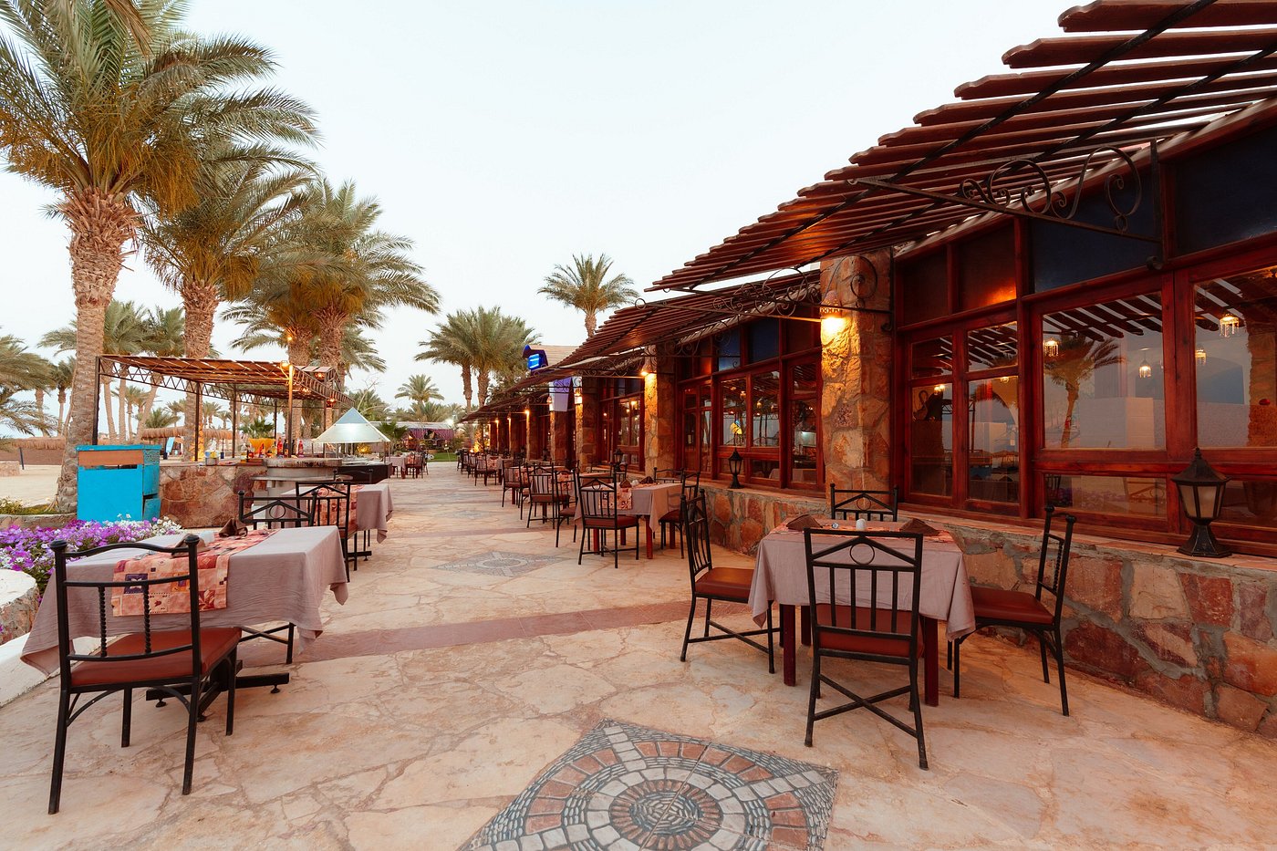 Marsa Alam utazás Protels Crystal Beach Resort