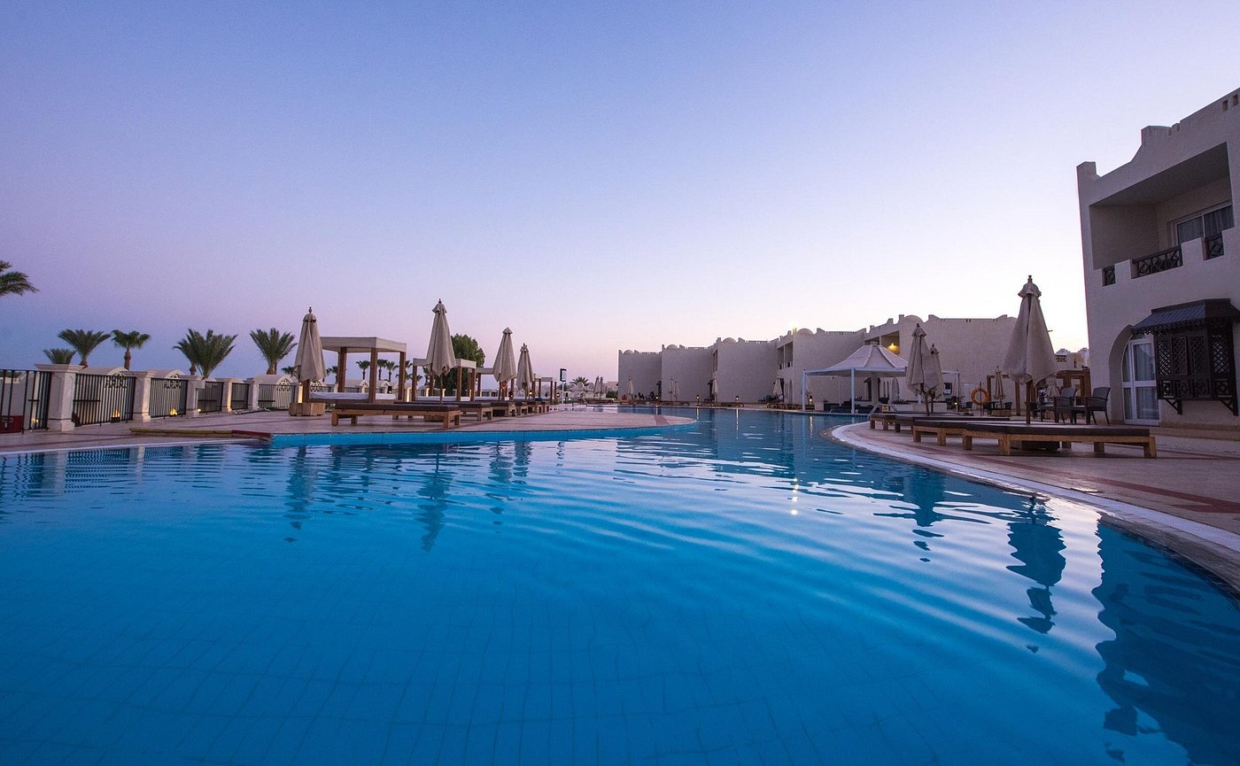 Sharm El-Sheikh utazás Reef Oasis Beach Resort