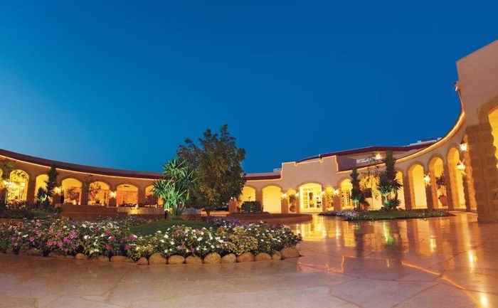 Sharm El-Sheikh utazás Coral Beach Tiran