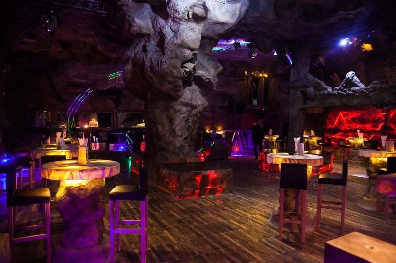 Caves Beach Resort Hurghada