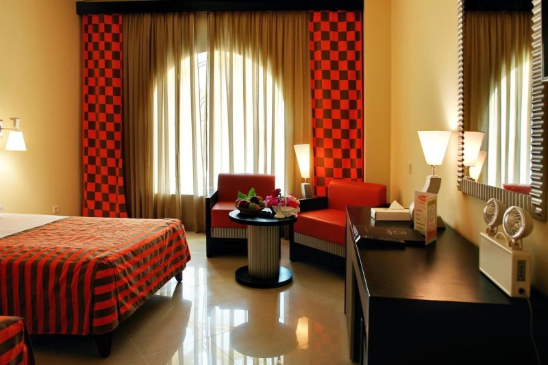 Hurghada utazás Elysees Hurghada Hotel