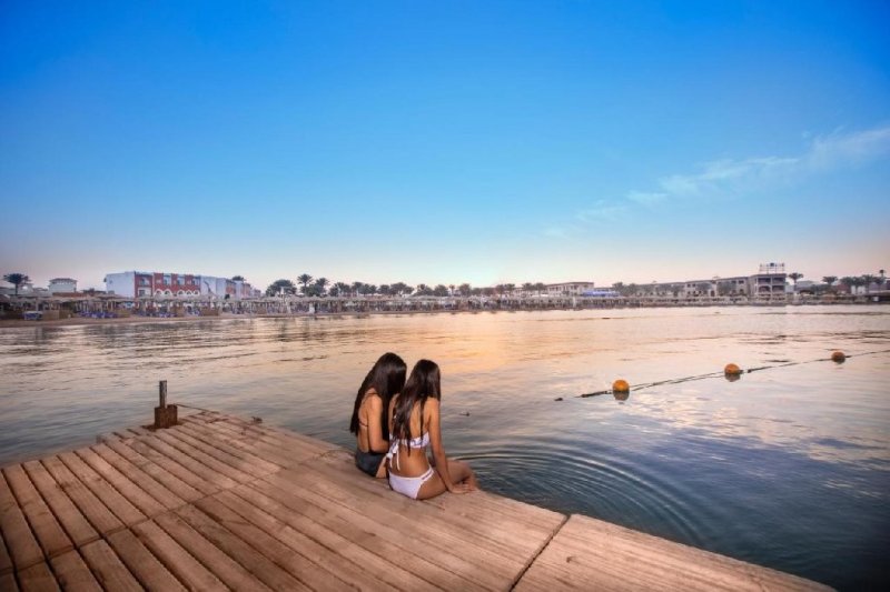 Hurghada utazás Sunrise Garden Beach Resort Select