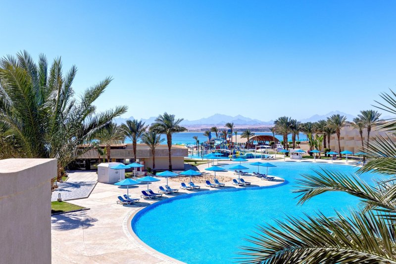 Hurghada utazás The V Luxury Resort