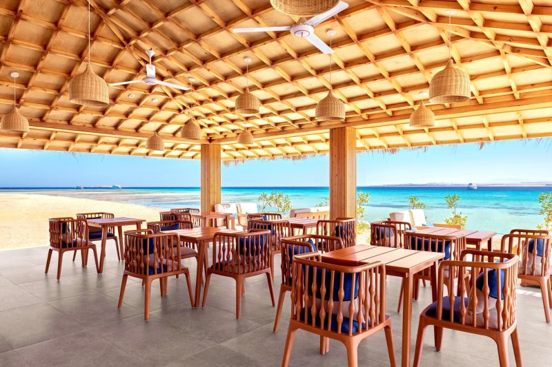 Hurghada utazás The V Luxury Resort