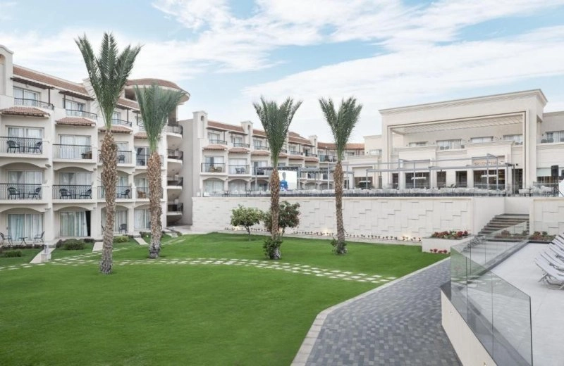 The V Luxury Resort Hurghada