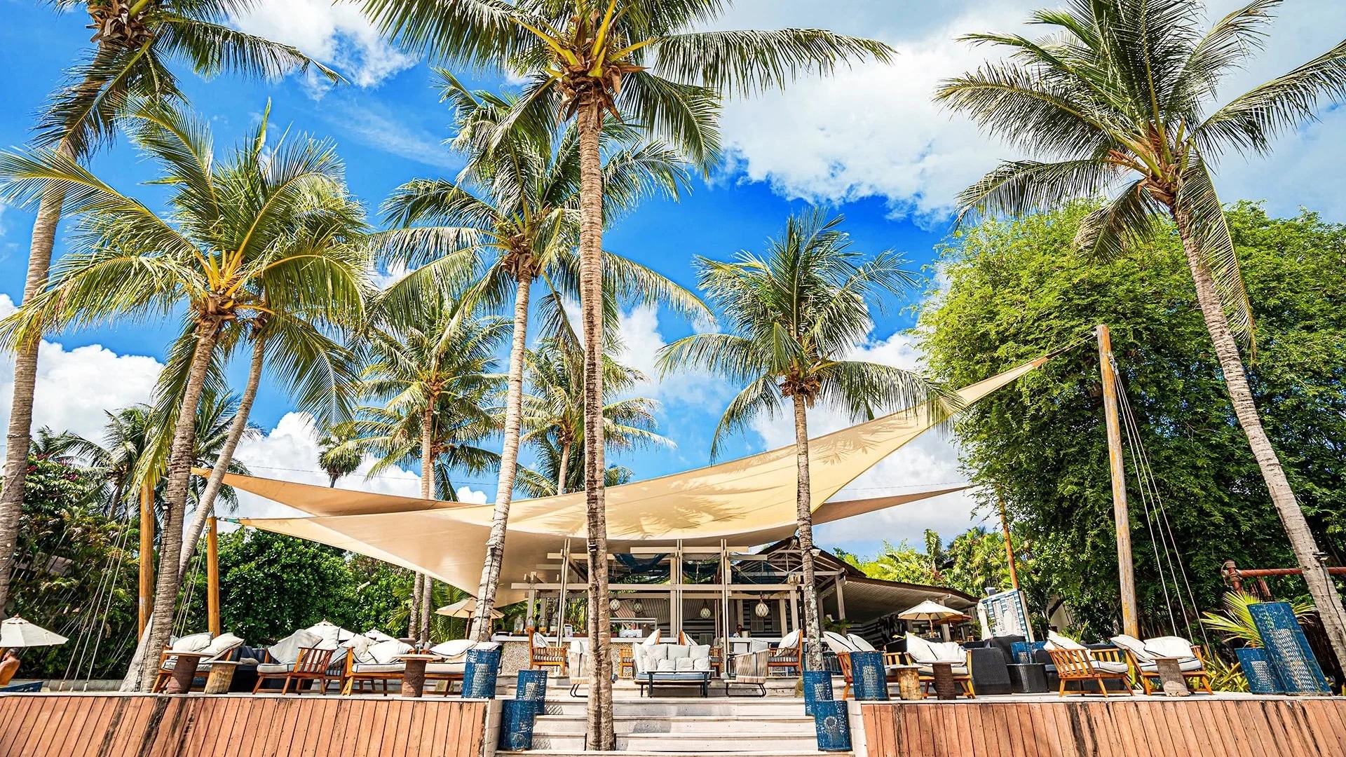 Phuket utazás Barcelo Coconut Island