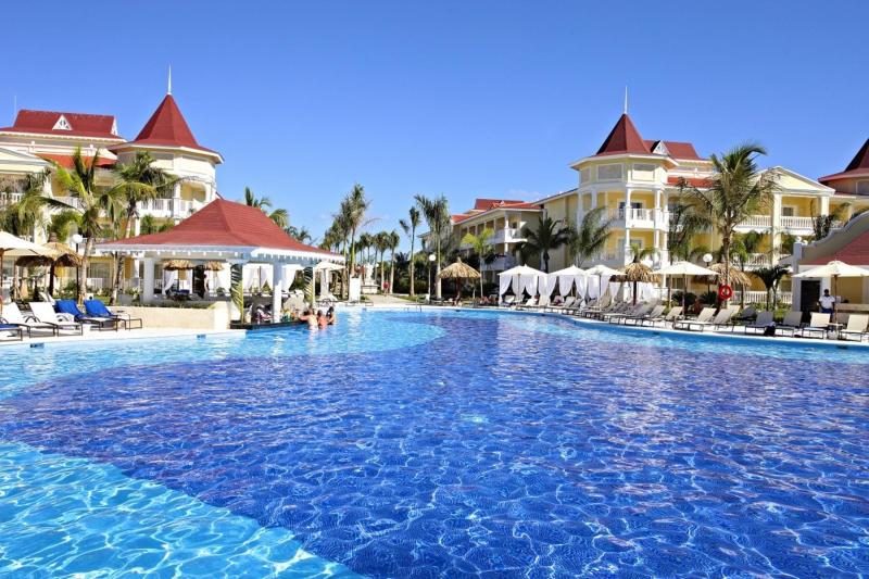 Bahia Principe Escape Bouganville Dominika