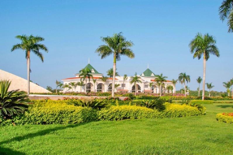 Bahia Principe Escape Bouganville Dominika