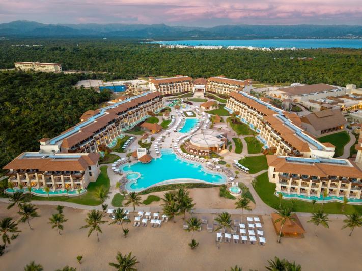 Dreams Playa Esmeralda Resort & Spa Dominika