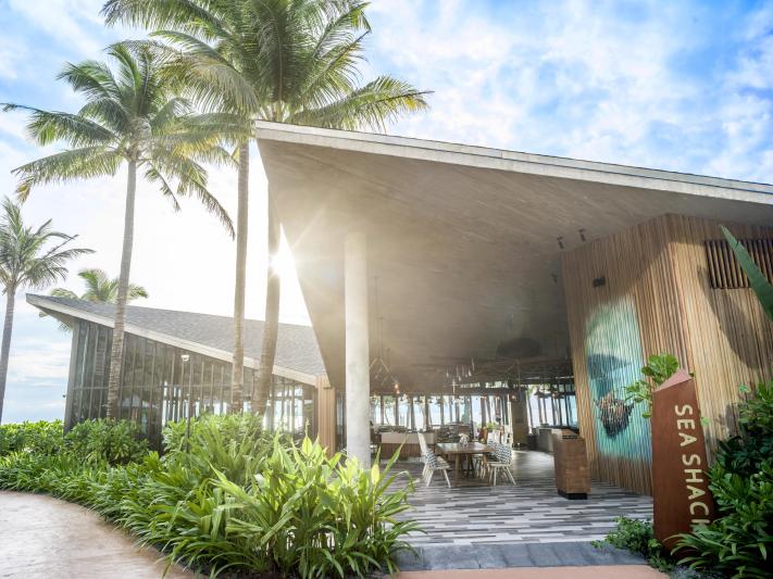 Intercontinental Phu Quoc Long Beach Resort Duong To