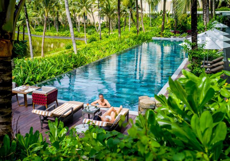 Intercontinental Phu Quoc Long Beach Resort Duong To