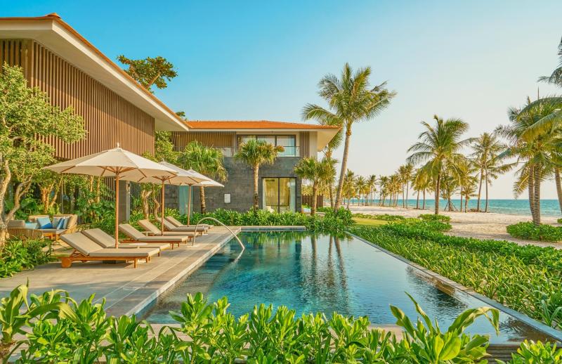 Intercontinental Phu Quoc Long Beach Resort Duong To