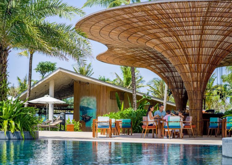 Intercontinental Phu Quoc Long Beach Resort Duong To