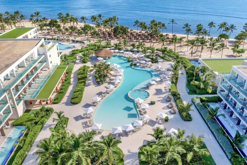 Serenade Punta Cana Beach & Spa Resort Dominika