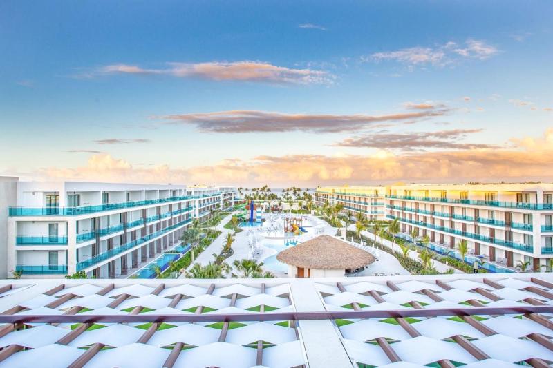 Serenade Punta Cana Beach & Spa Resort Dominika